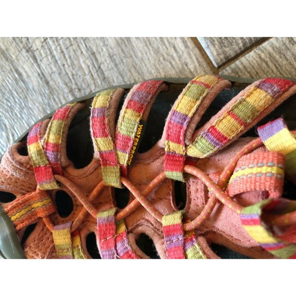 Keen Girls size 4 River Trail Hiking Waterproof Sh - Picture 9 of 9